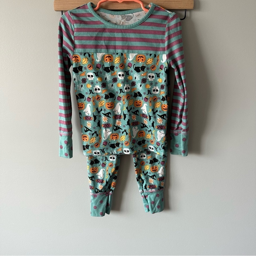 Matilda Jane Girls Moments with you Halloween Pajamas shirt and pants size 4